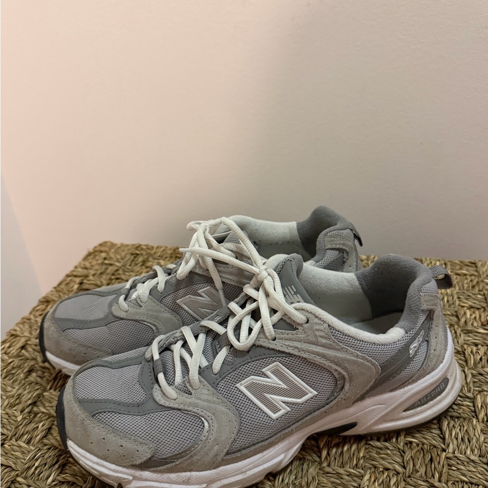 New Balance 530 Gray and White Athletic Shoes